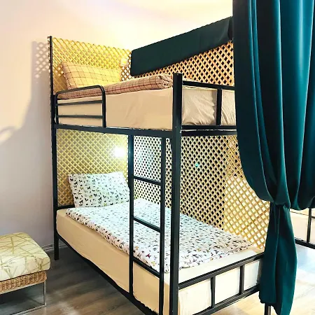 Enter Hostel