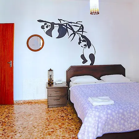 Albergue Enter Cirénia