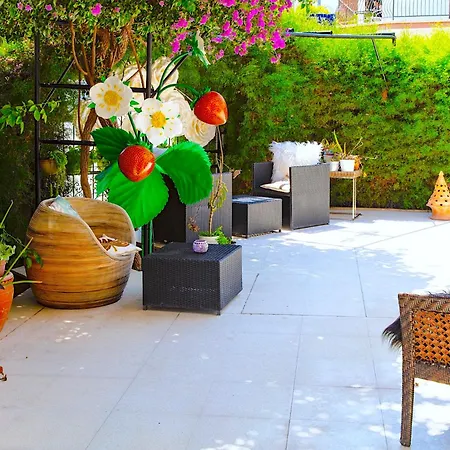 بيت شباب Enter كيرينيا